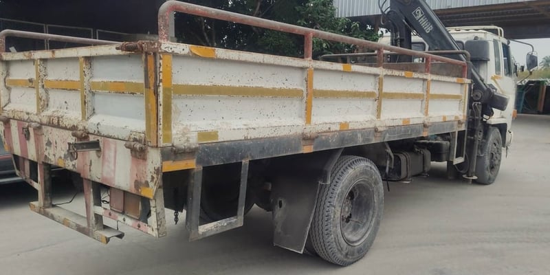 ขายรถ6ล้อติดเฮียบ4ตัน FSR11H 160แรงม้า เน้นโทร 099-4982892