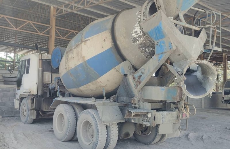 ขายรถ10ล้อโม่ปูน HINO 260แรงม้า พร้อมใช้ เน้นโทร 099-4982892