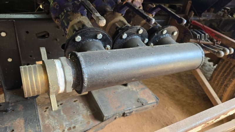 ขายรถ6ล้อน้ำมัน FC9J 145ปี53 7,000ลิตร สวยๆเน้นโทร 099-4982892