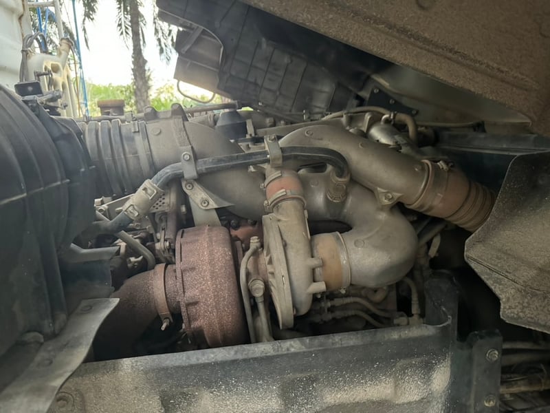 ขายรถ22ล้อดั้ม ISUZU 360 หางSMMปี56 เดิมๆเน้นโทร 099-4982892