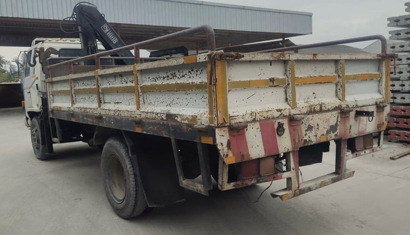 ขายรถ6ล้อติดเฮียบ4ตัน FSR11H 160แรงม้า เน้นโทร 099-4982892