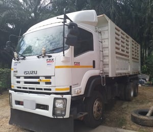 ขายรถ10ล้อดั้ม ISUZU 360 ปี57 วิ่ง 116,000กิโล เน้นโทร 099-4982892 ขายรถ10ล้อดั้ม ISUZU 360 ปี57 วิ่ง 116,000กิโล เน้นโทร 099-4982892