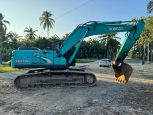 ขายรถแบคโฮ SK210LC-8 ทำงาน 4,400ชั่วโมง เน้นโทร 099-4982892