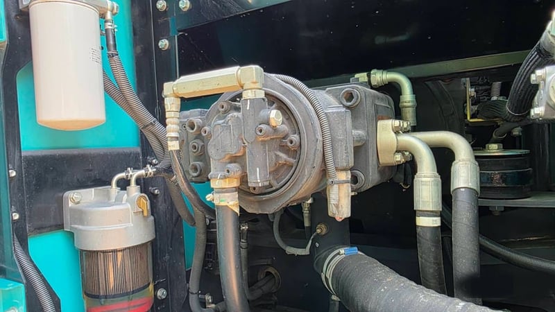 ขายรถแบคโฮ SK200-10 YN15 660ชั่วโมง เหมือนใหม่ เน้นโทร 099-4982892