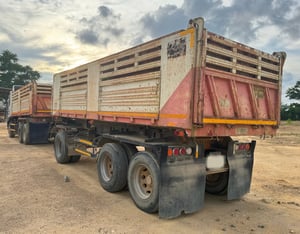 ขายรถพ่วง18ล้อดั้ม HINO 344กับหาง SMM เดิมๆเน้นโทร 099-4982892