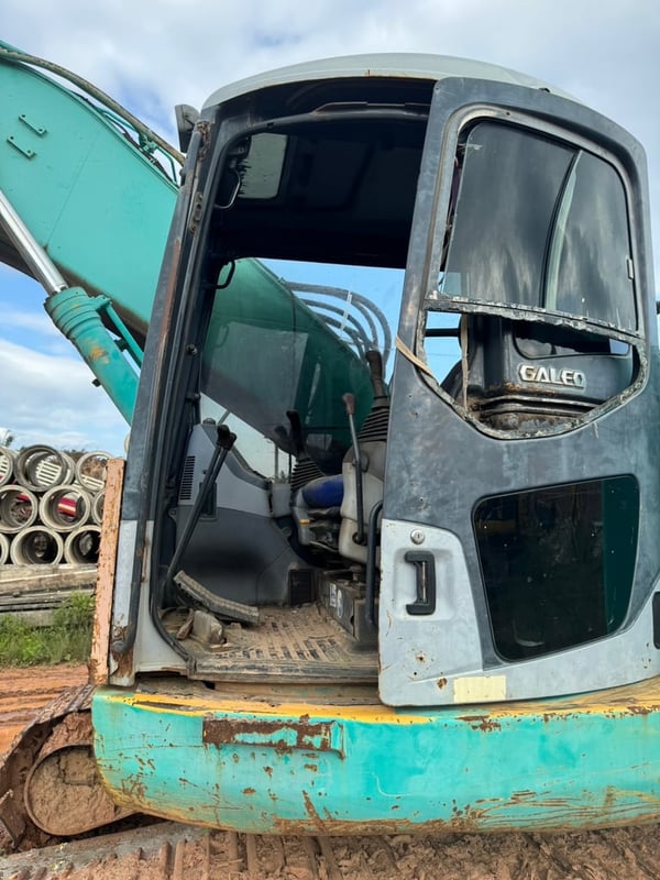 ขายรถแบคโฮ PC228US-3EO เดิมๆเล่มทะเบียน เน้นโทร 099-4982892