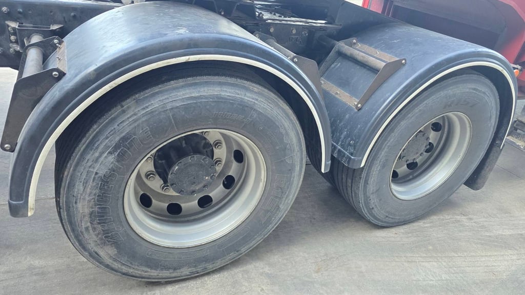 ขายรถ10ล้อหัวลาก ISUZU 345 แรงม้าปี62 วิ่ง 47,000กิโล เน้นโทร 099-4982892