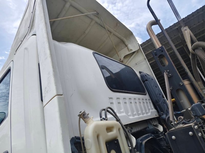ขายรถ10ล้อหัวลาก ISUZU 360ปี61 สวยมาก เน้นโทร 099-4982892 ขายรถ10ล้อหัวลาก ISUZU 360ปี61 สวยมาก เน้นโทร 099-4982892