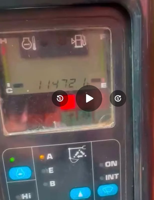 ขายรถแบคโฮ PC200-7A ทำงาน 11,000ชั่วโมง เล่ม เน้นโทร 099-4982892 ขายรถแบคโฮ PC200-7A ทำงาน 11,000ชั่วโมง เล่ม เน้นโทร 099-4982892