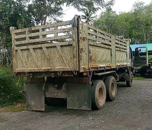 ขายรถ10ล้อดั้ม FM3M 240ปี38 เดิมๆเน้นโทร 099-4982892