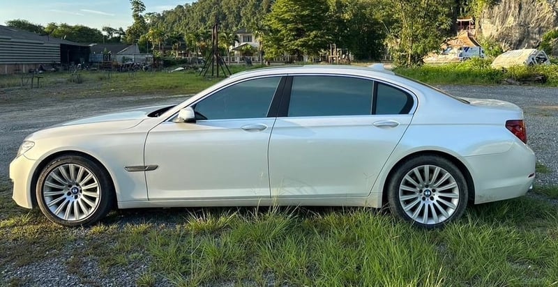 ขายรถเก่ง BMW 730LD วิ่ง 170,000กิโล ปี58 เดิมๆเน้นโทร 099-4982892 ขายรถเก่ง BMW 730LD วิ่ง 170,000กิโล ปี58 เดิมๆเน้นโทร 099-4982892