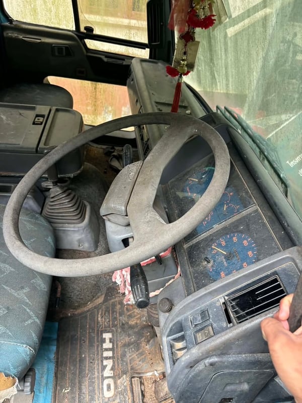 ขายรถ10ล้อพื้นเรียบ KT925 เครื่อง 185แรงม้า เน้นโทร 099-4982892 ขายรถ10ล้อพื้นเรียบ KT925 เครื่อง 185แรงม้า เน้นโทร 099-4982892