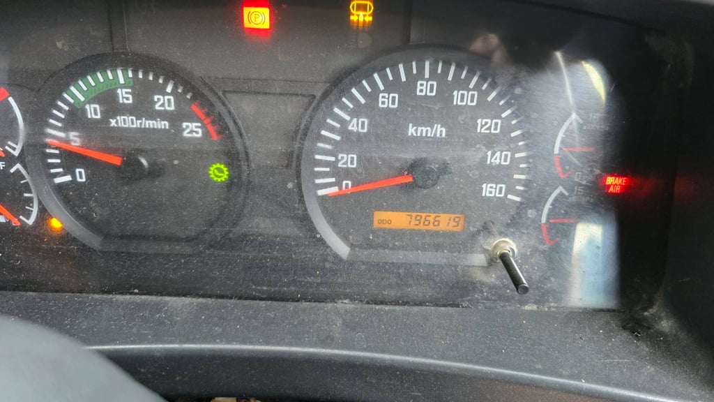 ขายรถพ่วง22ล้อดั้ม ISUZU 360กับหางPJ1 เดิมๆเน้นโทร 099-4982892 ขายรถพ่วง22ล้อดั้ม ISUZU 360กับหางPJ1 เดิมๆเน้นโทร 099-4982892