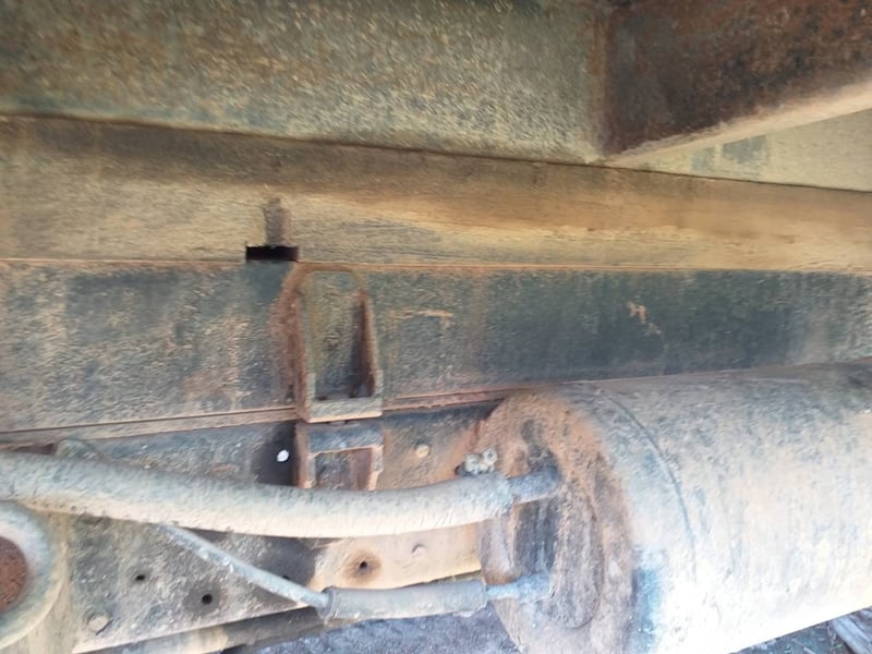 ขายรถ6ล้อดั้ม NPR61L เครื่อง 125แรงม้า เน้นโทร 099-4982892