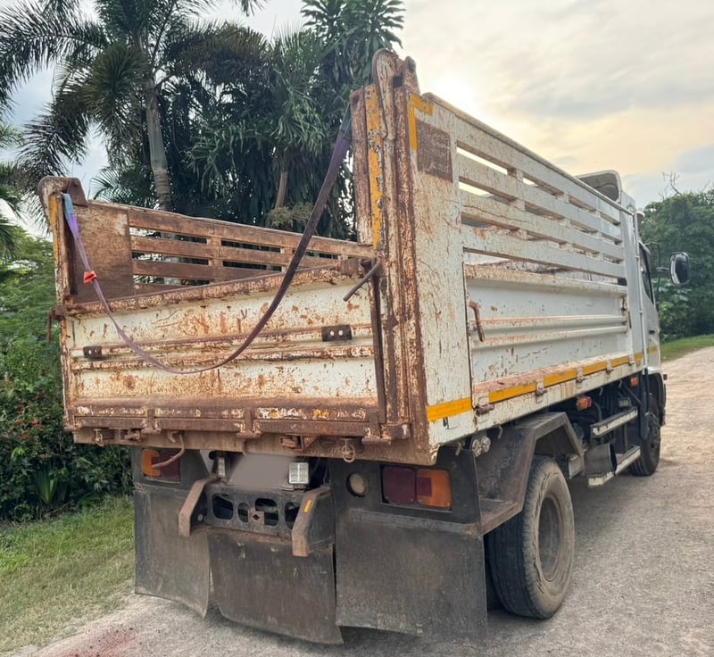 ขายรถรถ6ล้อดั้ม HINO 175ปี61 วิ่ง 150,000กิโล เน้นโทร 099-4982892 ขายรถรถ6ล้อดั้ม HINO 175ปี61 วิ่ง 150,000กิโล เน้นโทร 099-4982892