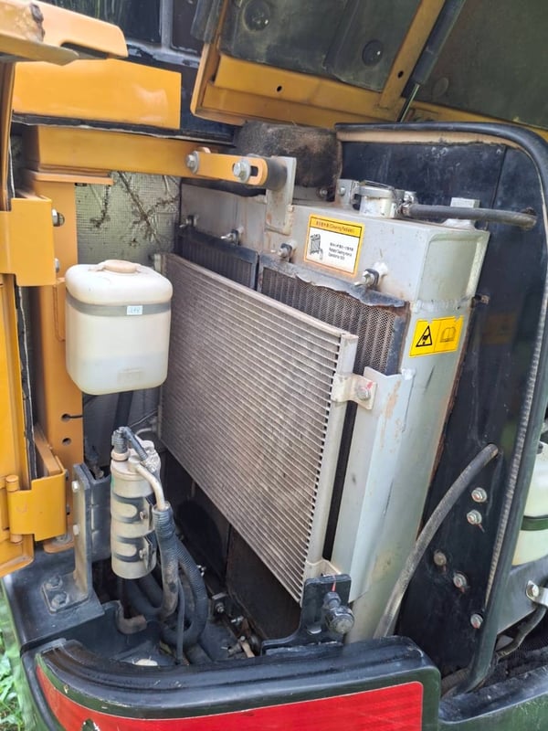 ขายรถแบคโฮ SY55C ทำงาน 2,600ชั่วโมง สวยๆเน้นโทร 099-4982892