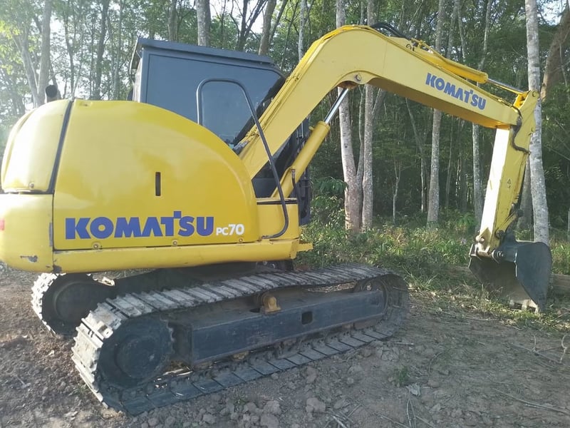 ขายรถแบคโฮ PC70-8 ทำงาน 12,000ชั่วโมง เล่ม เน้นโทร 099-4982892