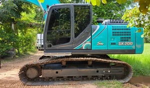 ขายรถแบคโฮ SK200-10 YN15 660ชั่วโมง เหมือนใหม่ เน้นโทร 099-4982892