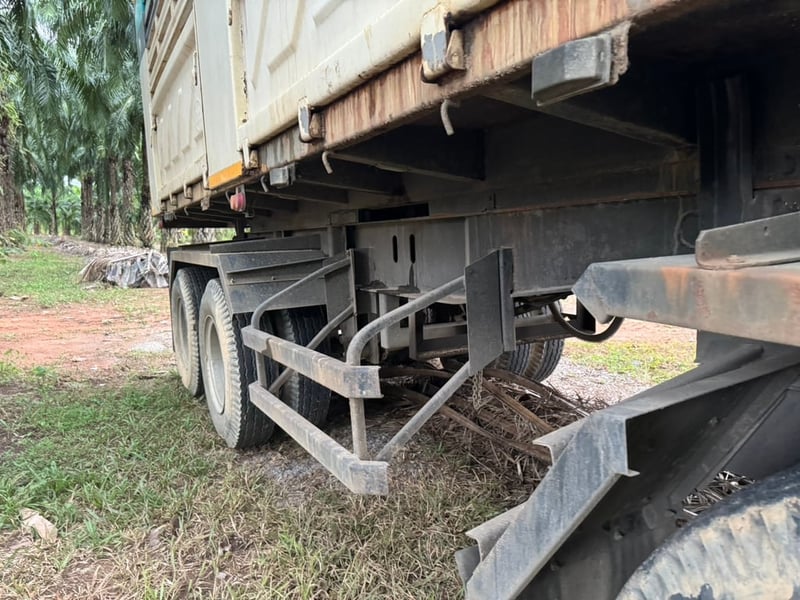 ขายรถ22ล้อดั้ม ISUZU 360 หางSMMปี56 เดิมๆเน้นโทร 099-4982892