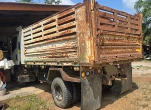 ขายรถ6ล้อดั้ม ISUZU 190 ปี56 สวยเดิม เน้นโทร 099-4982892 ขายรถ6ล้อดั้ม ISUZU 190 ปี56 สวยเดิม เน้นโทร 099-4982892