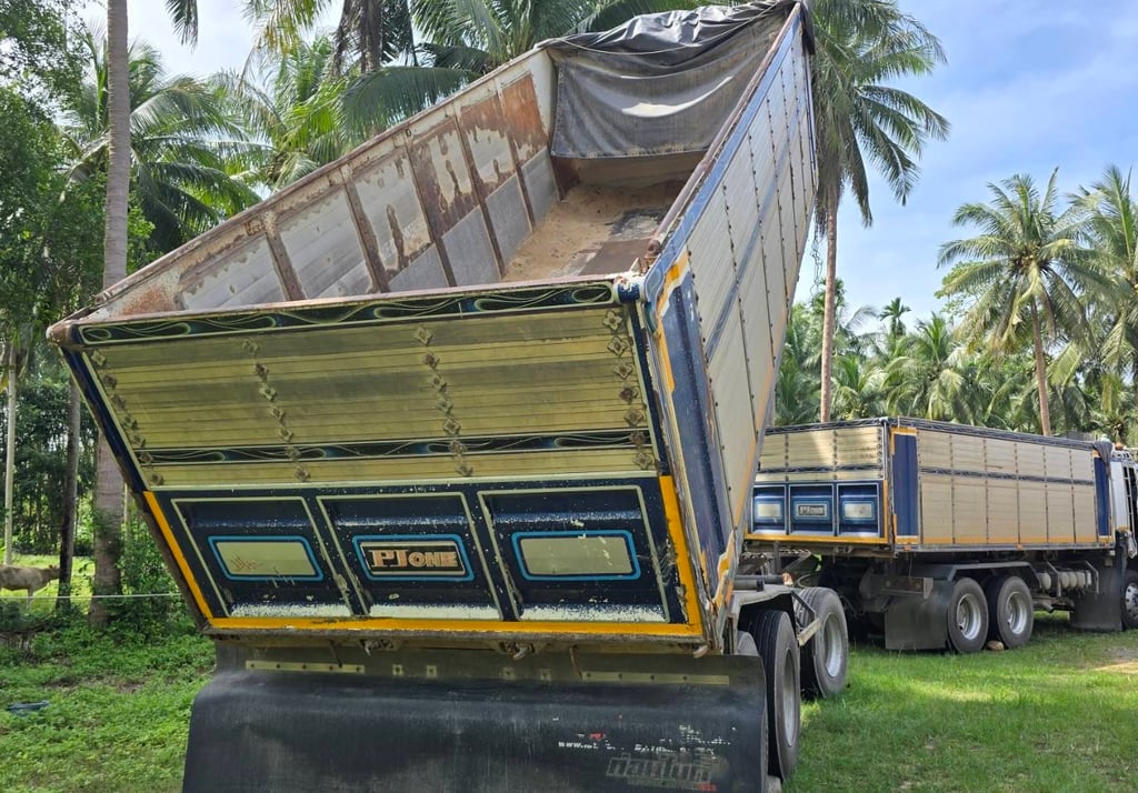 ขายรถพ่วง22ล้อดั้ม ISUZU 360กับหางPJ1 เดิมๆเน้นโทร 099-4982892 ขายรถพ่วง22ล้อดั้ม ISUZU 360กับหางPJ1 เดิมๆเน้นโทร 099-4982892