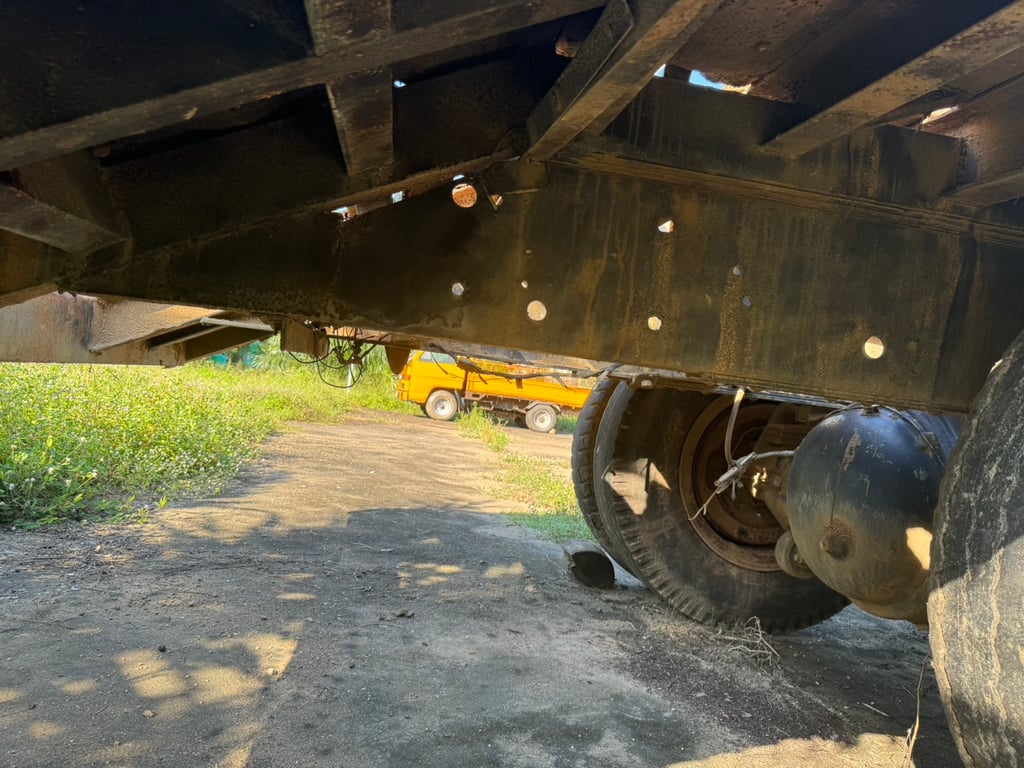 ขายรถ10ล้อท้ายลาด FN527MA 190แรงม้า เน้นโทร 099-4982892