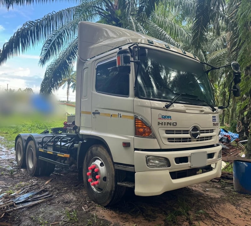 ขายรถ10ล้อหัวลาก HINO 251ปี57 ไมล์แท้ 18,000กิโล เดิมๆเน้นโทร 099-4982892 ขายรถ10ล้อหัวลาก HINO 251ปี57 ไมล์แท้ 18,000กิโล เดิมๆเน้นโทร 099-4982892