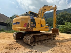 ขายรถแบคโฮ PC130-8 ทำงาน 10,000ชั่วโมง เล่ม เน้นโทร 099-4982892
