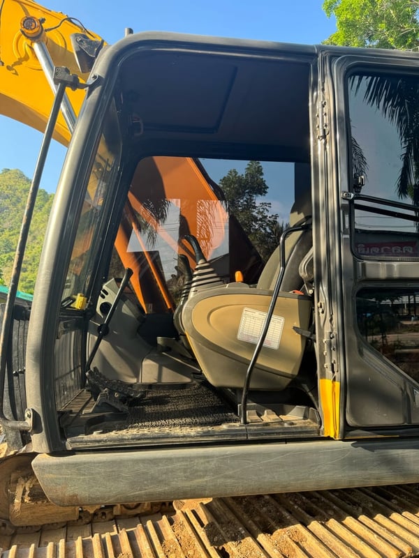 ขายรถแบคโฮ SH210F-6 ทำงาน 7,500ชั่วโมง เดิมๆเล่ม เน้นโทร 099-4982892