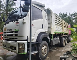 ขายรถ22ล้อดั้ม ISUZU 360แรงม้าหางSMM เน้นโทร 099-4982892 ขายรถ22ล้อดั้ม ISUZU 360แรงม้าหางSMM เน้นโทร 099-4982892