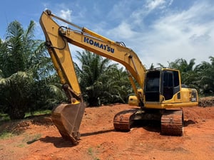 ขายรถแบคโฮ PC200-8MO ทำงาน 14,000ชั่วโมง เล่มเน้นโทร 099-4982892