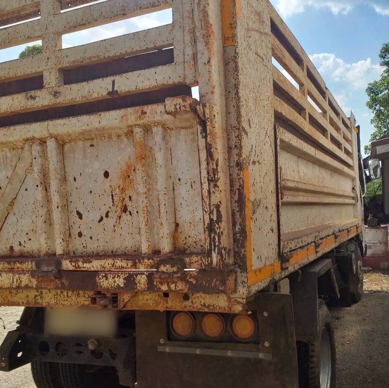 ขายรถ6ล้อดั้ม NQR75LY52E 175แรงม้า เดิมๆเน้นโทร 099-4982892