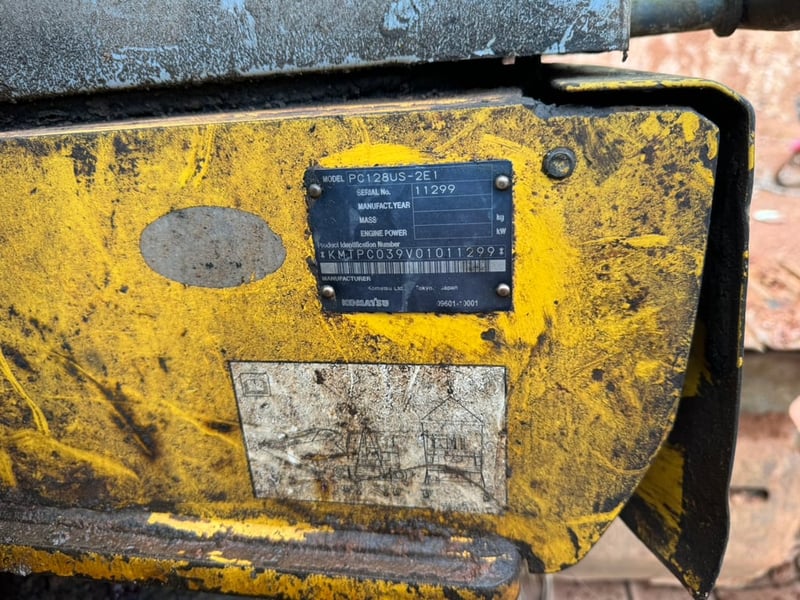 ขายแบคโฮ PC128US-2E1 พร้อมใช้งาน เน้นโทร 099-4982892