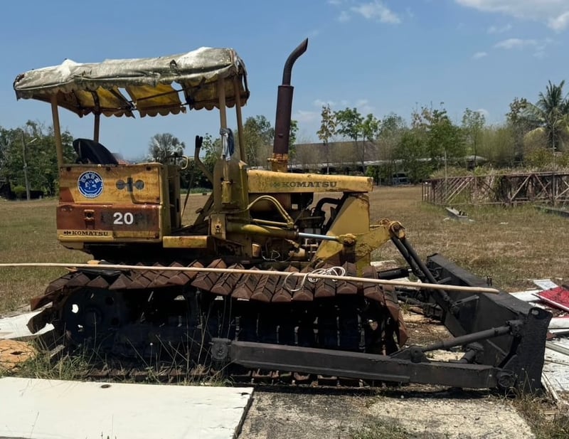 ขายรถแทรกเตอร์ D20PL-5 เดิมๆ พร้อมใช้ เน้นโทร 099-4982892 ขายรถแทรกเตอร์ D20PL-5 เดิมๆ พร้อมใช้ เน้นโทร 099-4982892