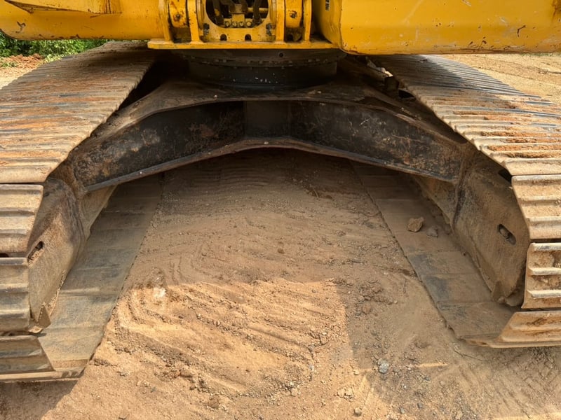 ขายรถแบคโฮ PC130-8 ทำงาน 10,000ชั่วโมง เล่ม เน้นโทร 099-4982892