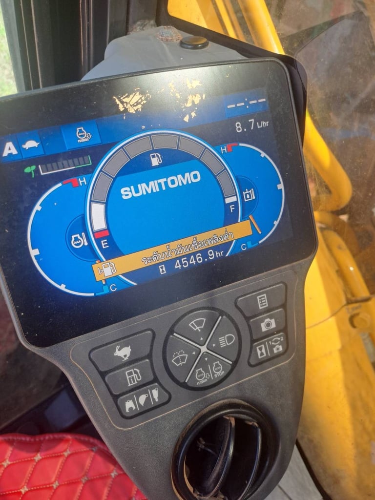 ขายดาวน์รถแบคโฮ SH130-6 ทำงาน 4,500ชั่วโมง เน้นโทร 099-4982892 ขายดาวน์รถแบคโฮ SH130-6 ทำงาน 4,500ชั่วโมง เน้นโทร 099-4982892