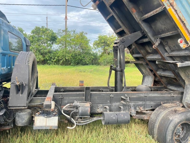 ขายรถ6ล้อดั้ม 115 เกียร์สั้น เน้นโทร 099-4982892 ขายรถ6ล้อดั้ม 115 เกียร์สั้น เน้นโทร 099-4982892