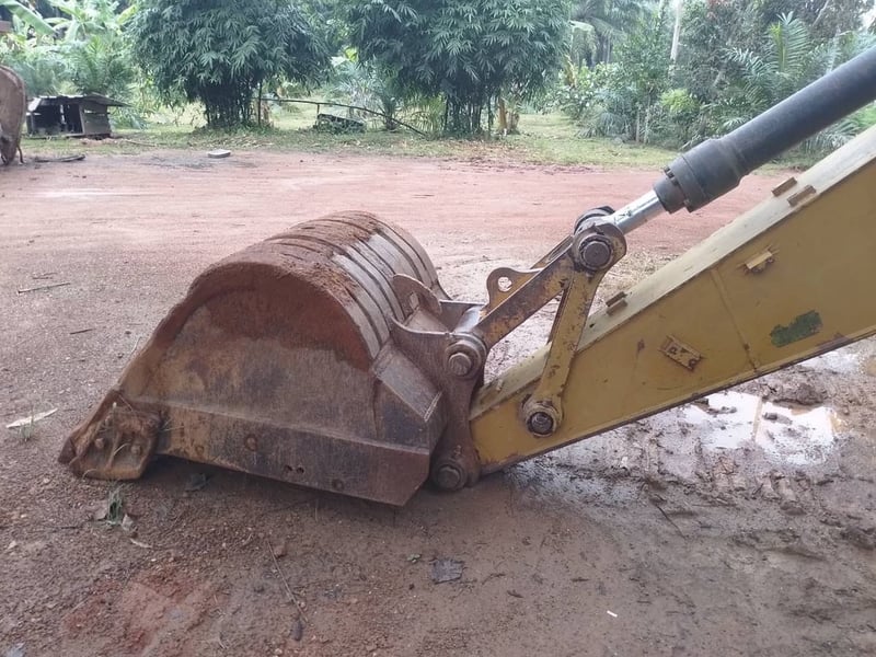 ขายรถแบคโฮ 320D2 ทำงาน 11,900ชั่วโมง สวยๆเน้นโทร 099-4982892 ขายรถแบคโฮ 320D2 ทำงาน 11,900ชั่วโมง สวยๆเน้นโทร 099-4982892