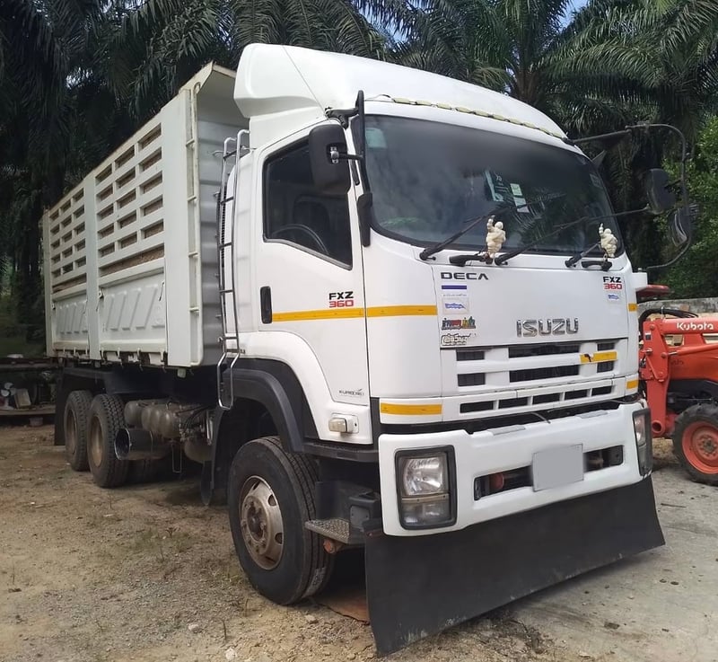 ขายรถ10ล้อดั้ม ISUZU 360 ปี57 วิ่ง 116,000กิโล เน้นโทร 099-4982892 ขายรถ10ล้อดั้ม ISUZU 360 ปี57 วิ่ง 116,000กิโล เน้นโทร 099-4982892