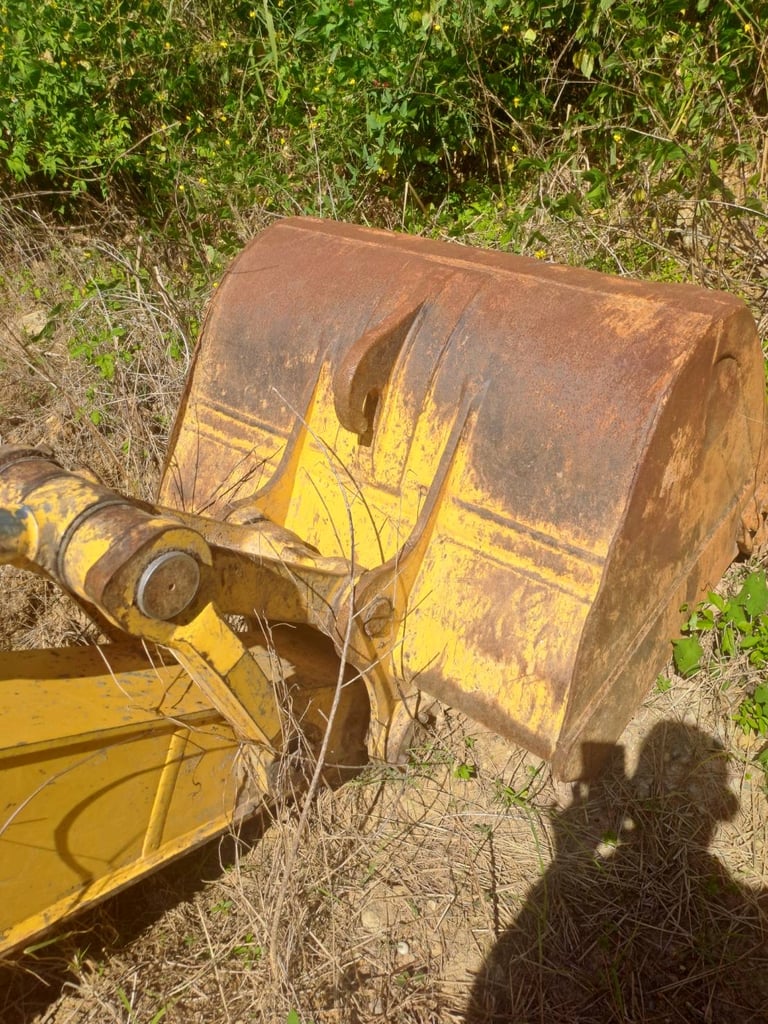 ขายรถแบคโฮ SH 130-6 4,500ชั่วโมง สวยๆเน้นโทร 099-4982892