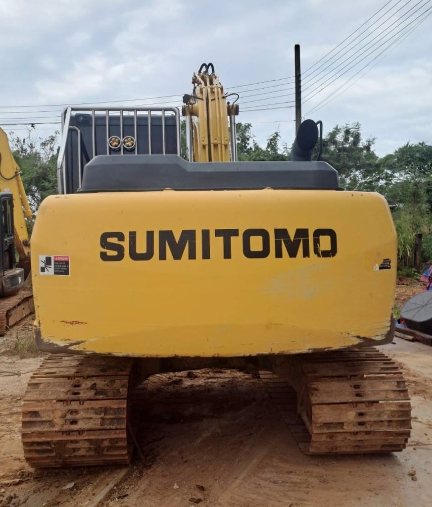 ขายรถแบคโฮ SH 130-6 4,500ชั่วโมง สวยๆเน้นโทร 099-4982892