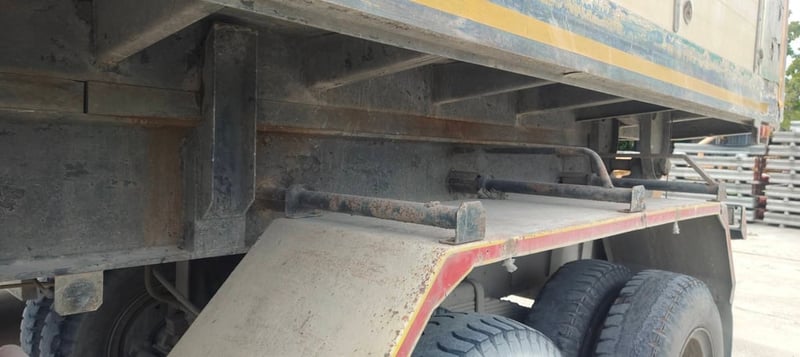 ขายหางเซมิดั้ม2เพลา SSC ปี50 เดิมๆเน้นโทร 099-4982892