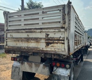 ขายรถ6ล้อดั้มลากพ่วงเป็น 14ล้อดั้ม HINO 210 เดิมๆเน้นโทร 099-4982892