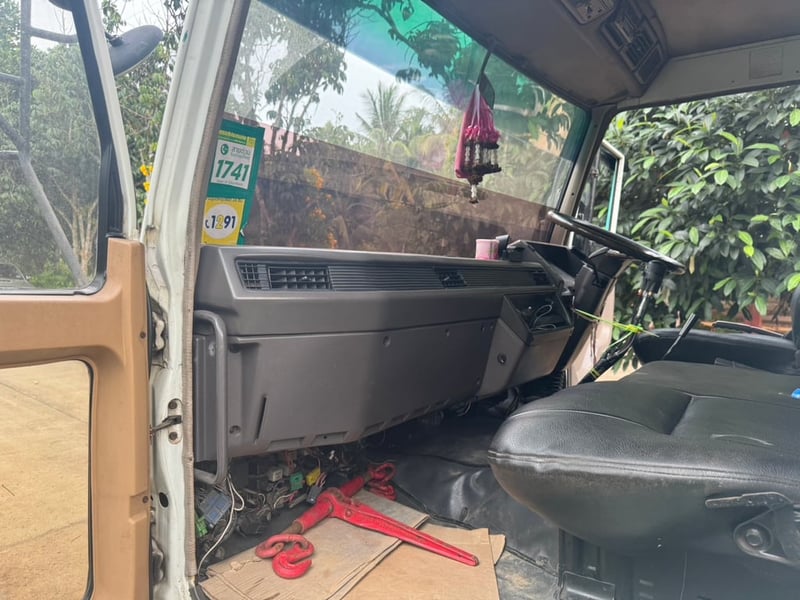 ขายรถ18ล้อหัวลากหางโลว์เบด FUSO 190 หางTDD เน้นโทร 099-4982892 ขายรถ18ล้อหัวลากหางโลว์เบด FUSO 190 หางTDD เน้นโทร 099-4982892