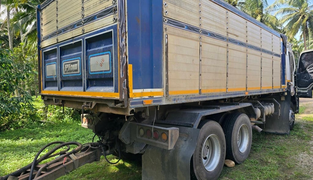 ขายรถพ่วง22ล้อดั้ม ISUZU 360กับหางPJ1 เดิมๆเน้นโทร 099-4982892 ขายรถพ่วง22ล้อดั้ม ISUZU 360กับหางPJ1 เดิมๆเน้นโทร 099-4982892