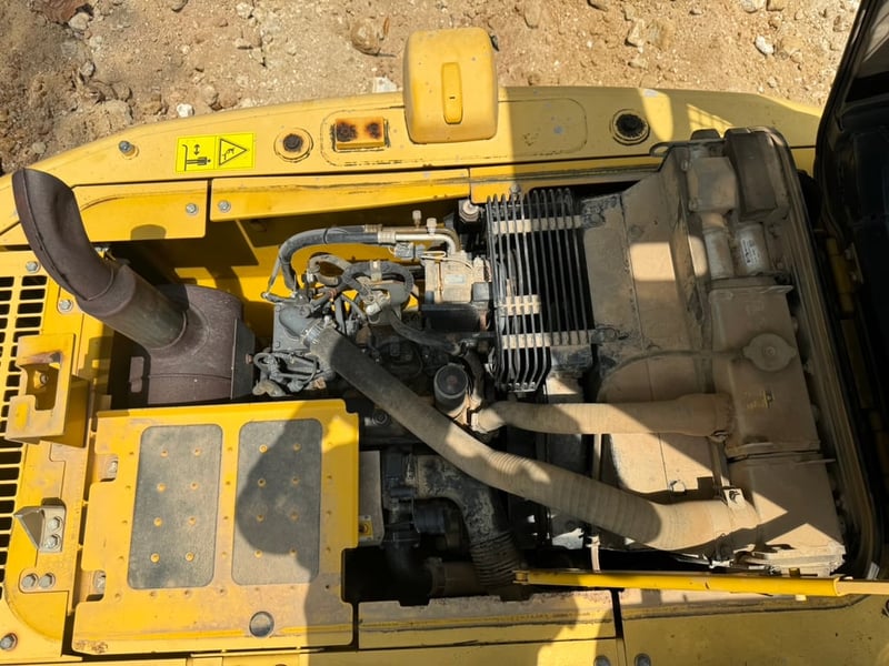 ขายรถแบคโฮปูมยาว 12เมตร PC130-8 ทำงาน 4,600ชั่วโมง สวยๆเล่ม เน้นโทร 099-4982892