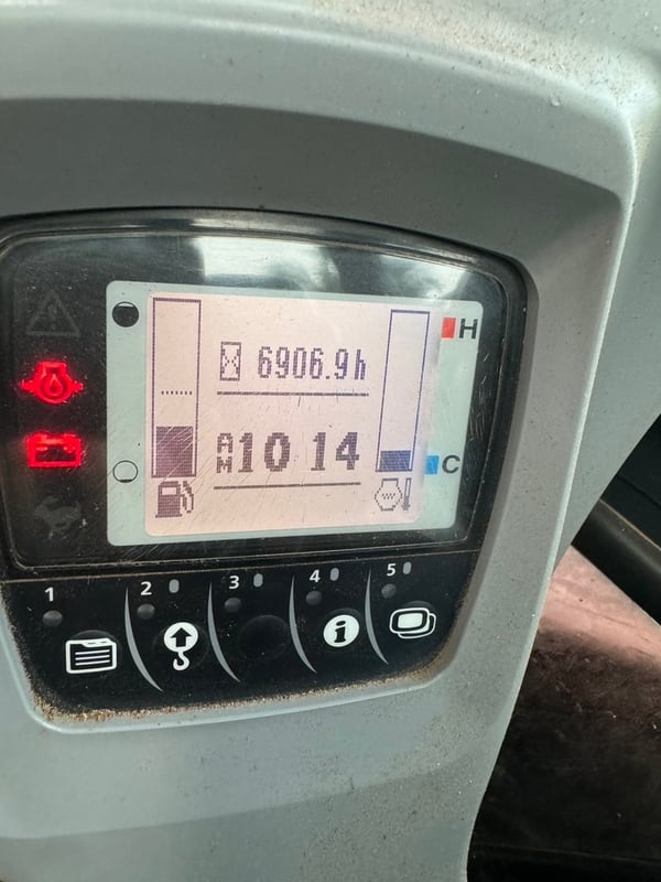 ขายรถแบคโฮ U55-6 ทำงาน 6,900ชั่วโมง เดิมๆเน้นโทร 099-4982892