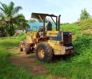 ขายรถตักล้อยาง WA100-1 พร้อม ใช้งาน เน้นโทร 099-4982892