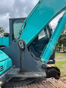 ขายรถแบคโฮ SK200-10 ทำงาน 10,000ชั่วโมง เน้นโทร 099-4982892