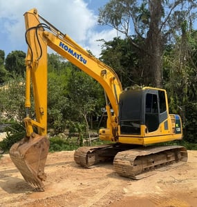 ขายรถแบคโฮ PC130-8 ทำงาน 10,000ชั่วโมง เล่ม เน้นโทร 099-4982892